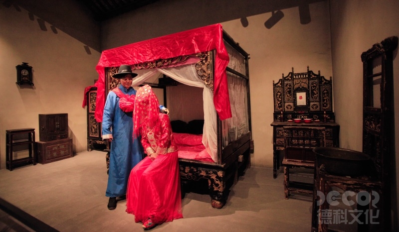 如何利用展覽館設計來展示科學研究和創(chuàng)新的成果？